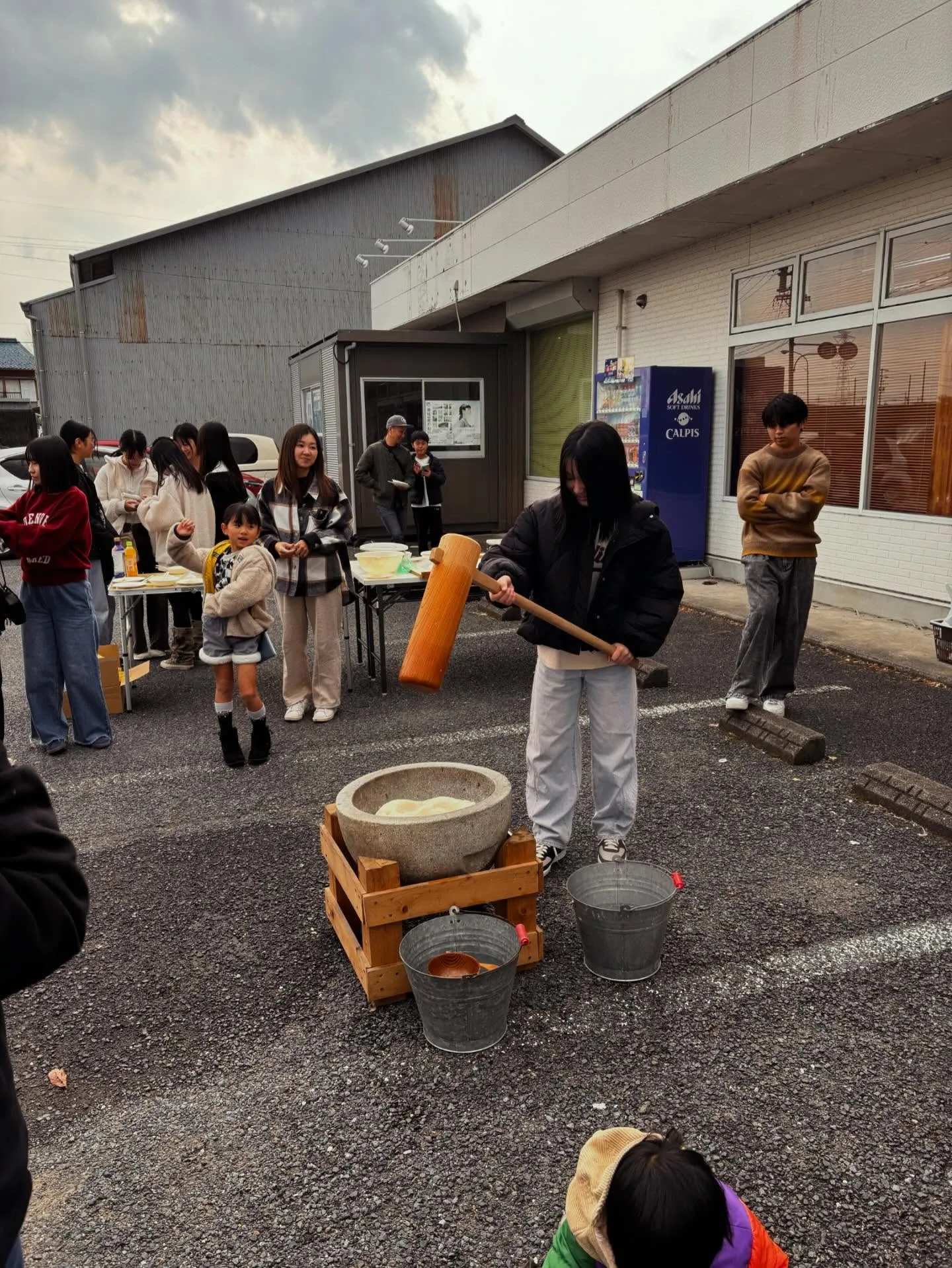 今年もみんなで餅つきしました🎵